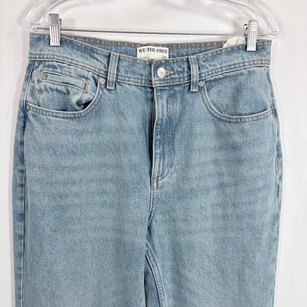 We The Free Jeans Blue Xena High Rise Slim Straight Light Wash Denim 30 New